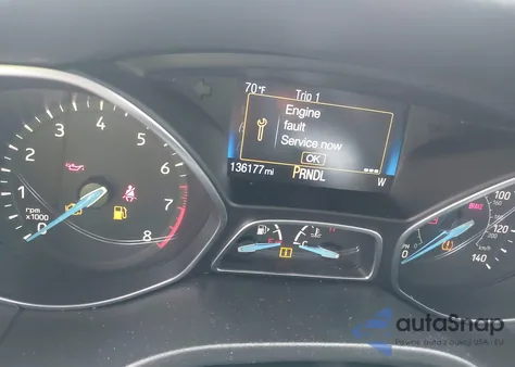 2015 Ford Focus Se z USA, uszkodzony, nr VIN 1FADP3F2XFL217950